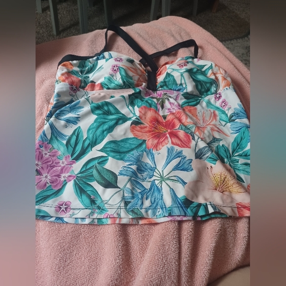 Other - Floral Print Swim Top